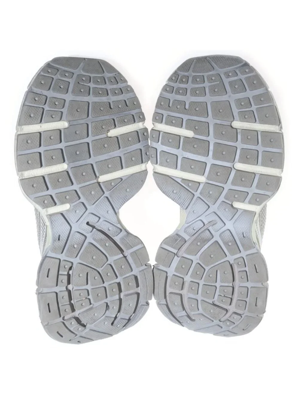 Balenciaga dirt listed everything